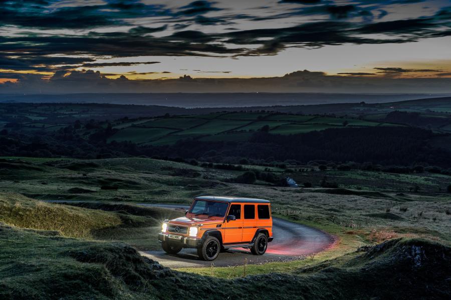  Mercedes-AMG G63 Colour Edition (W463) 2016 года  (UK) (фото 2 из 40)